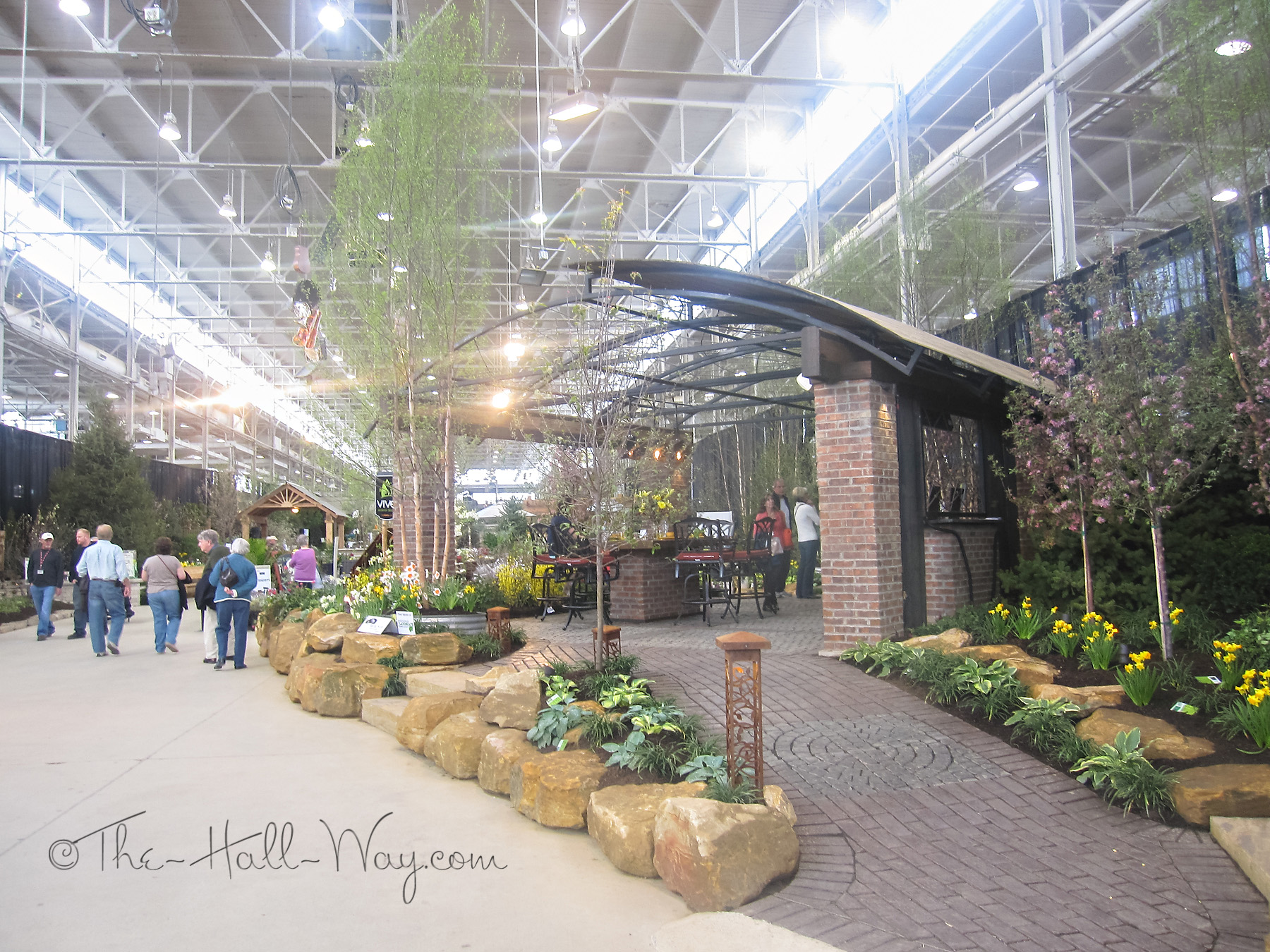 indy garden show | the hall way